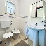Casa Martins Country No 4 *
